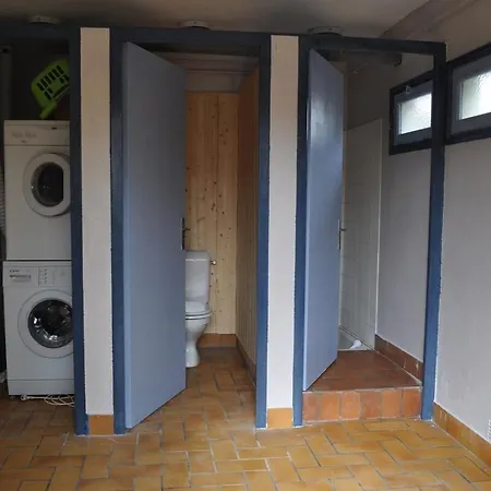 Дом отдыха La Soleillanne-500m De La Des Sables Vignier-3 Etoiles Сен-Жорж-д'Олерон